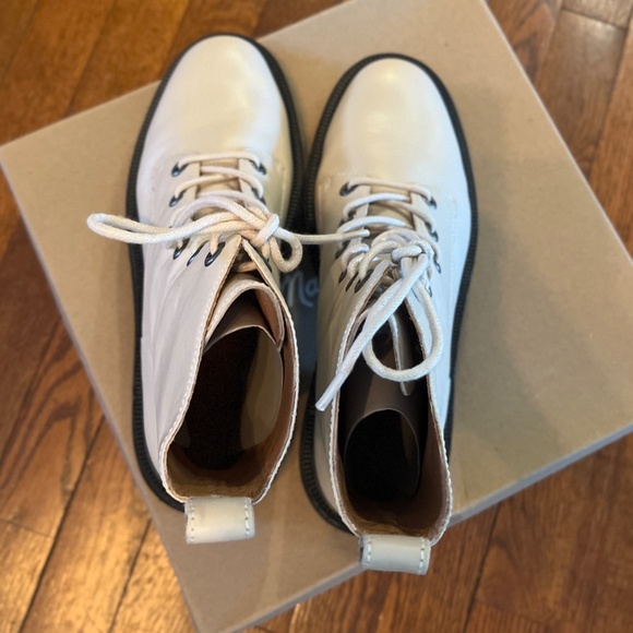 NIB Madewell Rayna Lace-Up Boot in Leather - Picture 4 of 8